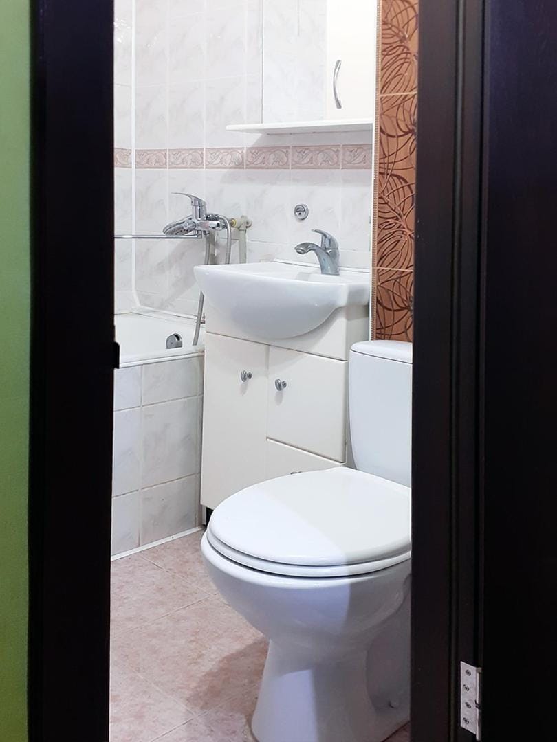 Shower, Toilet, Bathroom
