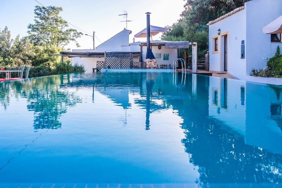 Property building, BBQ facilities, Swimming pool, Swimming pool