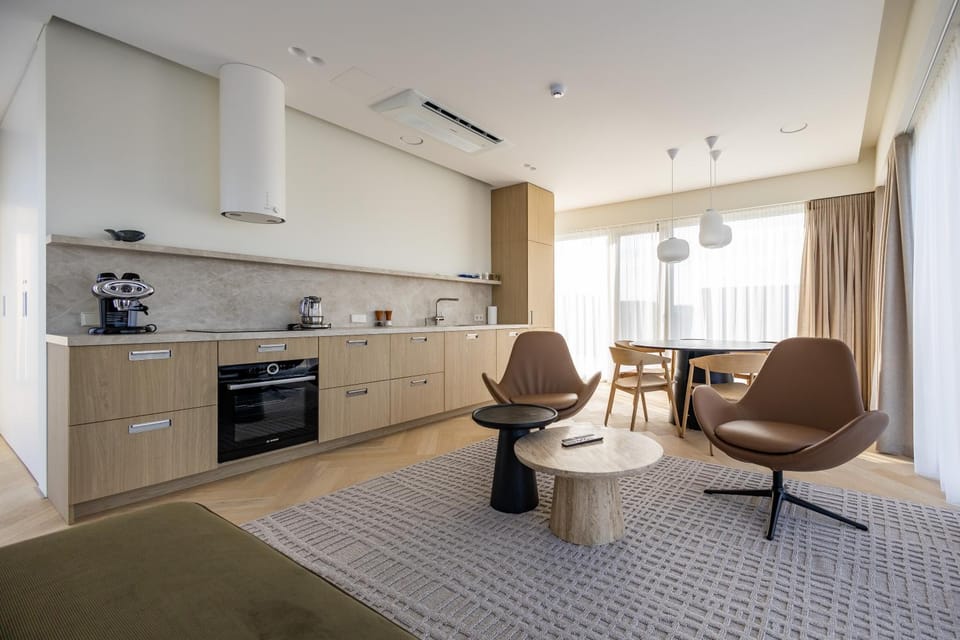 Kitchen or kitchenette, Living room, Dining area