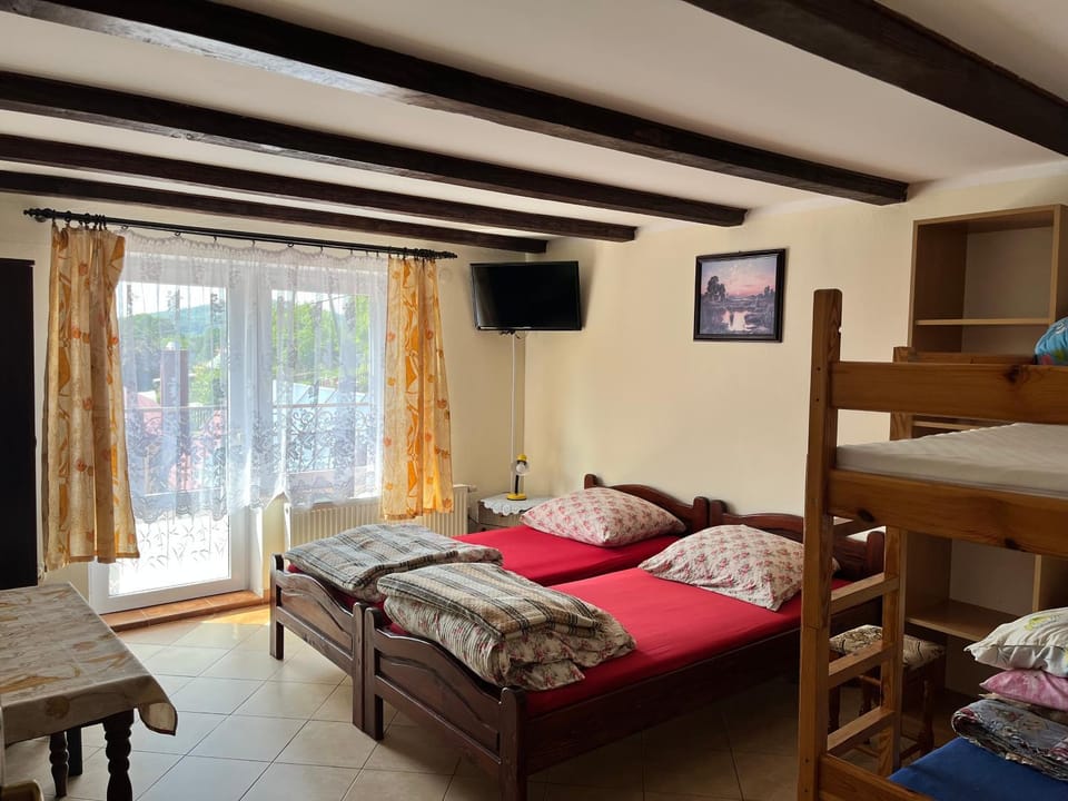Gospodarstwo Agroturystyczne Na Górce pokój 3 Farm Stay in Slovakia