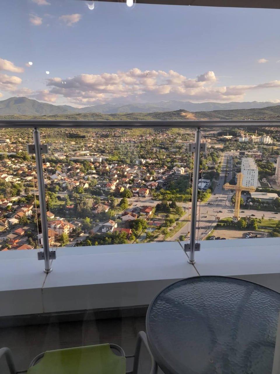 Natural landscape, Bird's eye view, Balcony/Terrace, City view, Mountain view