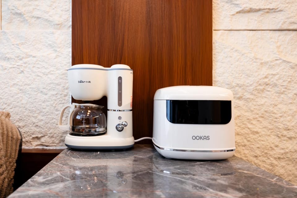 Coffee/tea facilities, Kitchen or kitchenette