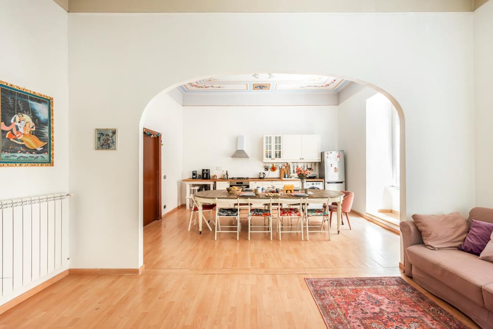 The Bright Marajà Roma Centro Luxury Boutique Retreat Apartment in Rome