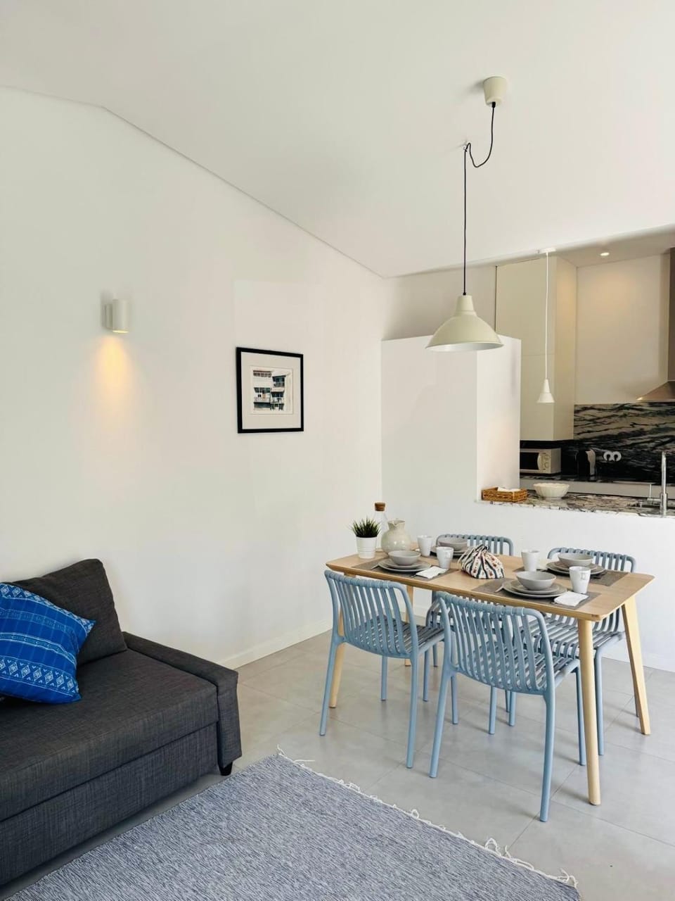 Kitchen or kitchenette, Living room, Dining area