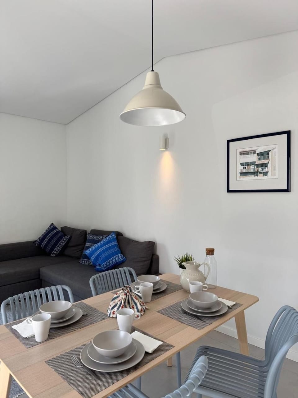 Living room, Dining area