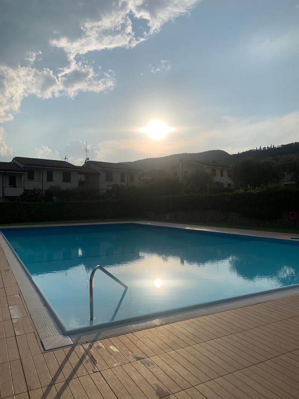 Cà Leo in Garda, relax & pool Apartment in Garda