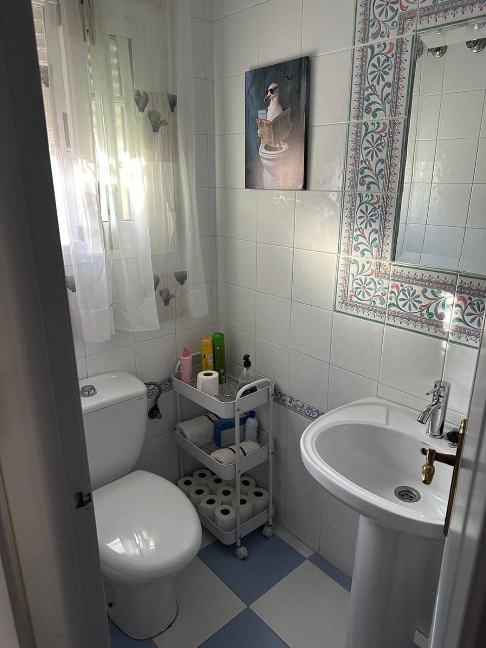 Toilet, Bathroom, towels