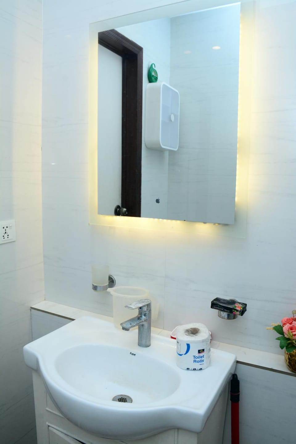 Bathroom, towels