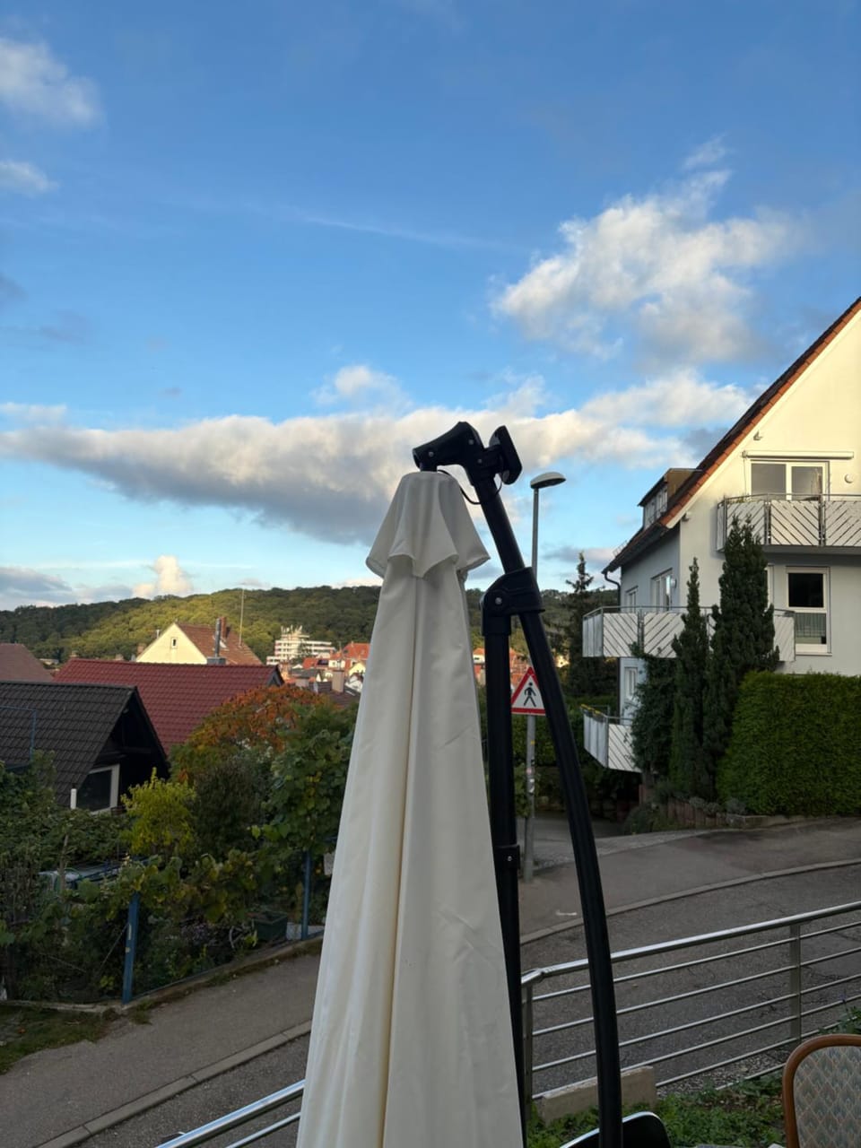 Cozy House in Stuttgart Botnang park free at street House in Stuttgart