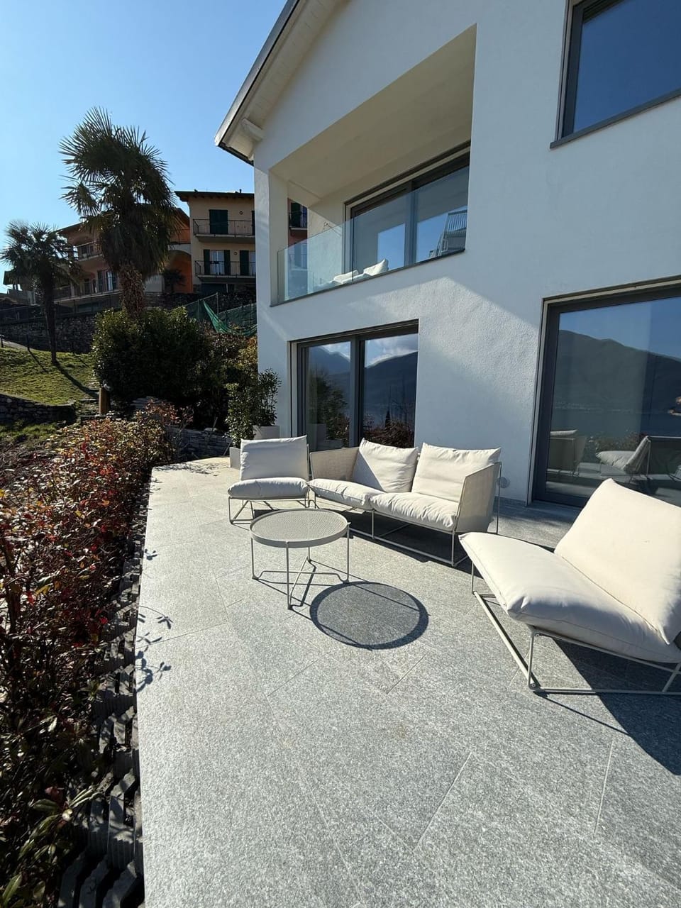 Property building, Balcony/Terrace