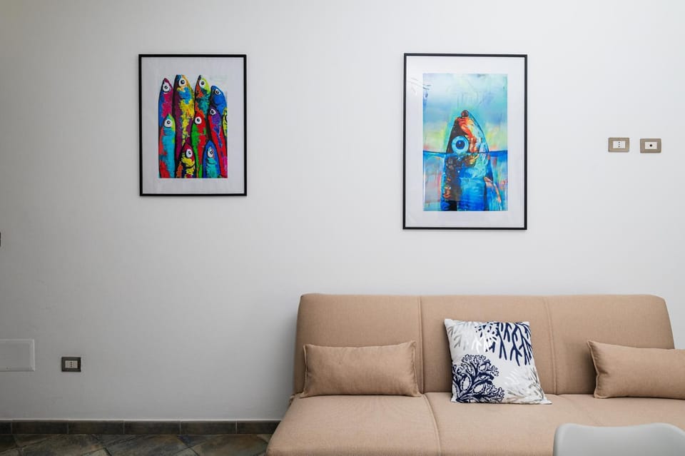 Living room, Decorative detail, Seating area