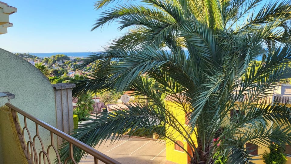 Duplex apartamento para 6 personas en Parque Dénia Apartment in Marina Alta