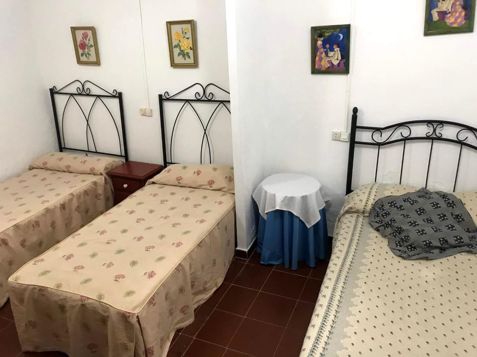 Puerto los Pinos House in Sierra de Huelva