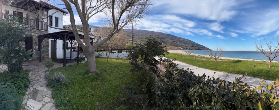 Duchess Eva's Seafront Guesthouse House in Magnesia Prefecture, Greece