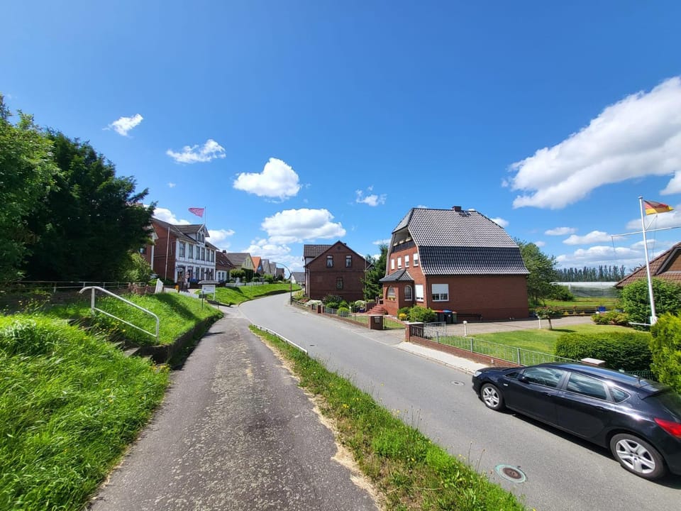 Day, Neighbourhood, Street view