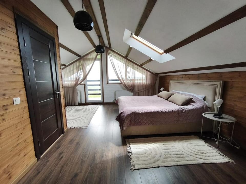 Căsuța din Deal Villa in Moldova