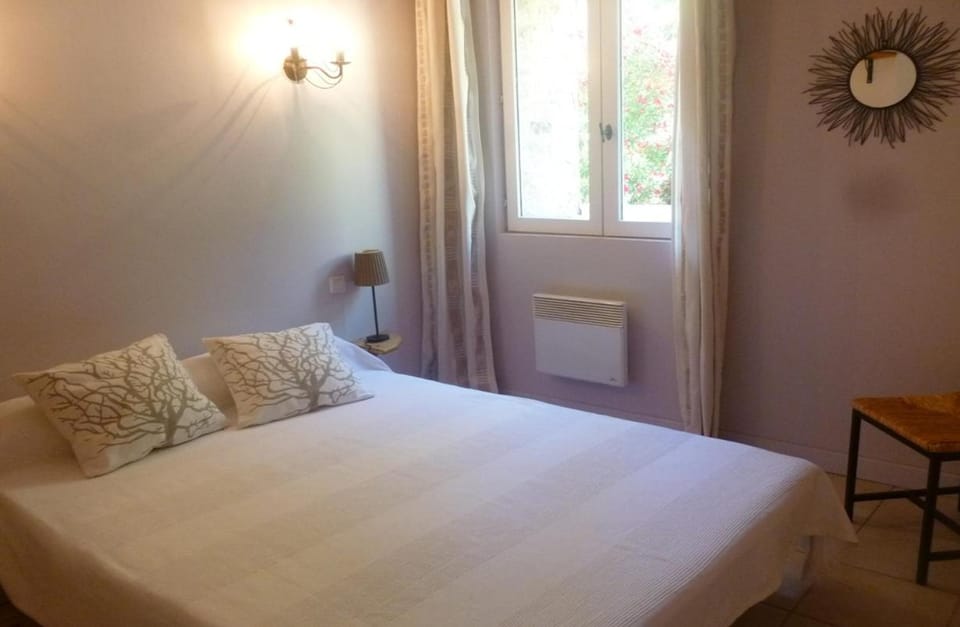 GITE en LANGUEDOC House in Occitanie