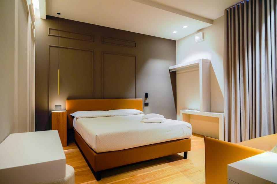 Bed, Photo of the whole room, Bedroom, furniture