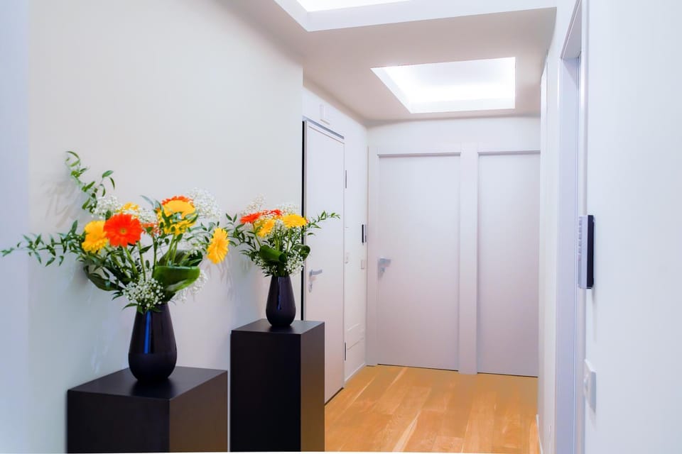 Living room, Decorative detail