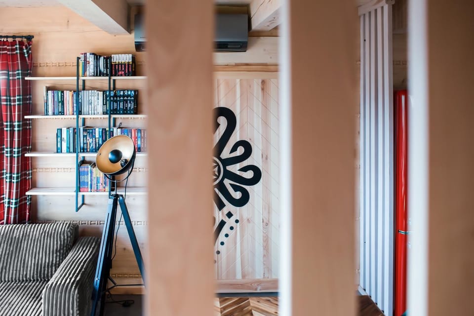Library, Living room, Seating area