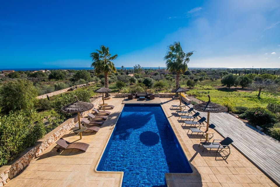Day, Natural landscape, Garden view, Pool view, Sea view, Swimming pool, sunbed