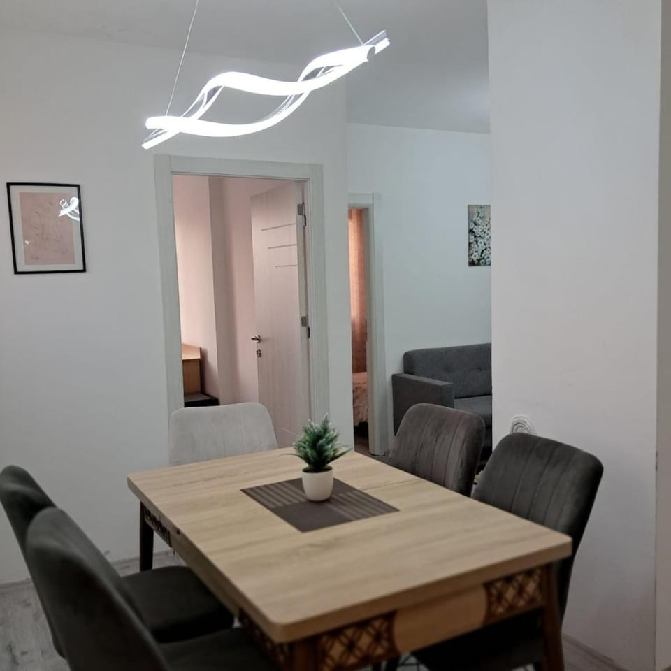 Aerodrom Apartment-top pick for Digital Nomads Apartment in Skopje