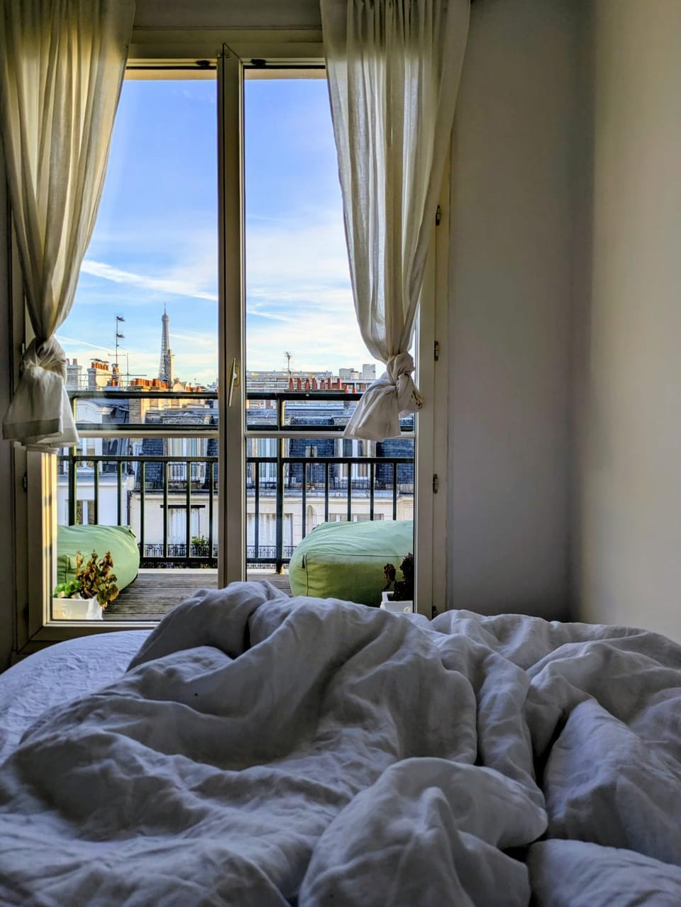 Bed, Bedroom, Landmark view