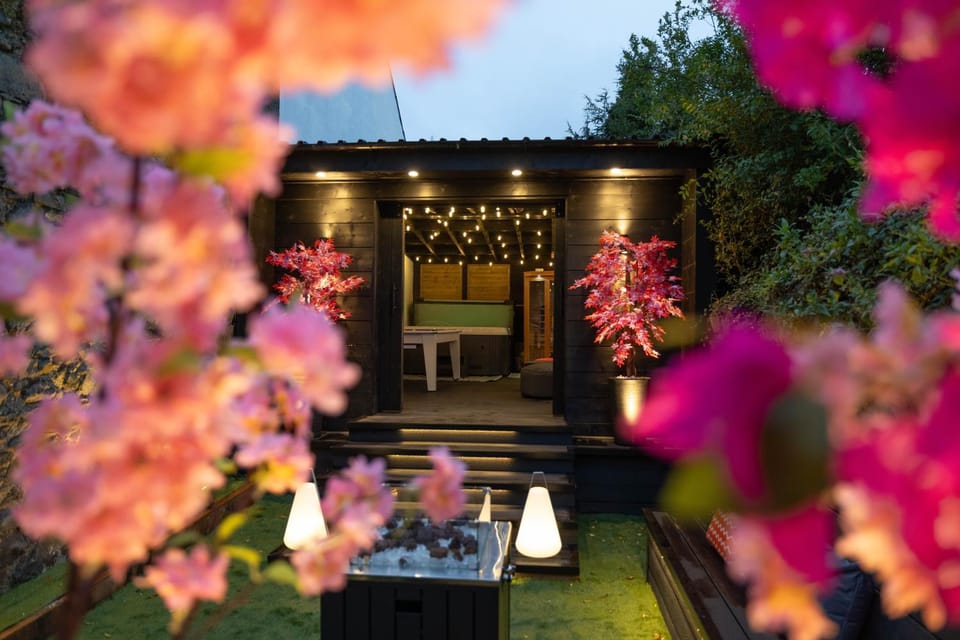 Patio, Garden, Garden view