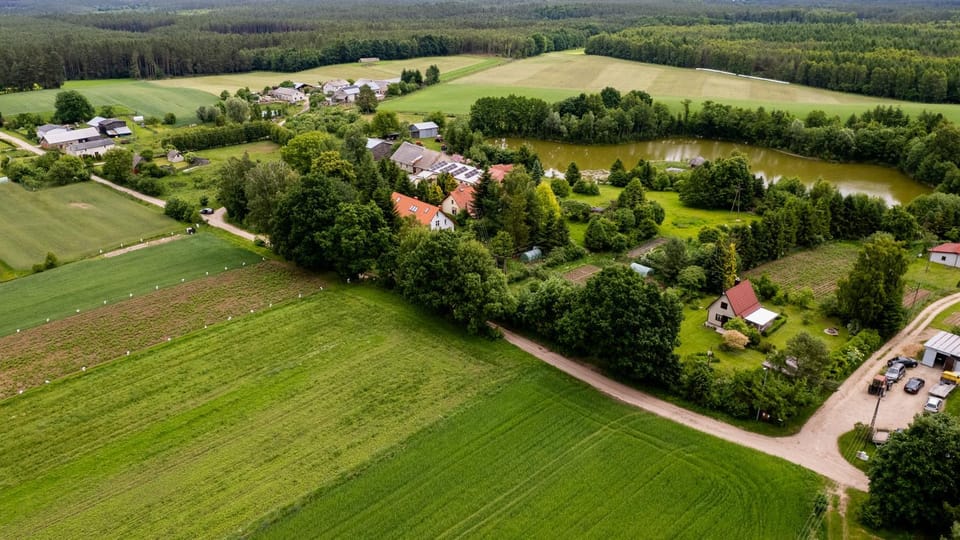 Domek z balią na Kaszubach w Pomysku Małym House in Pomeranian Voivodeship