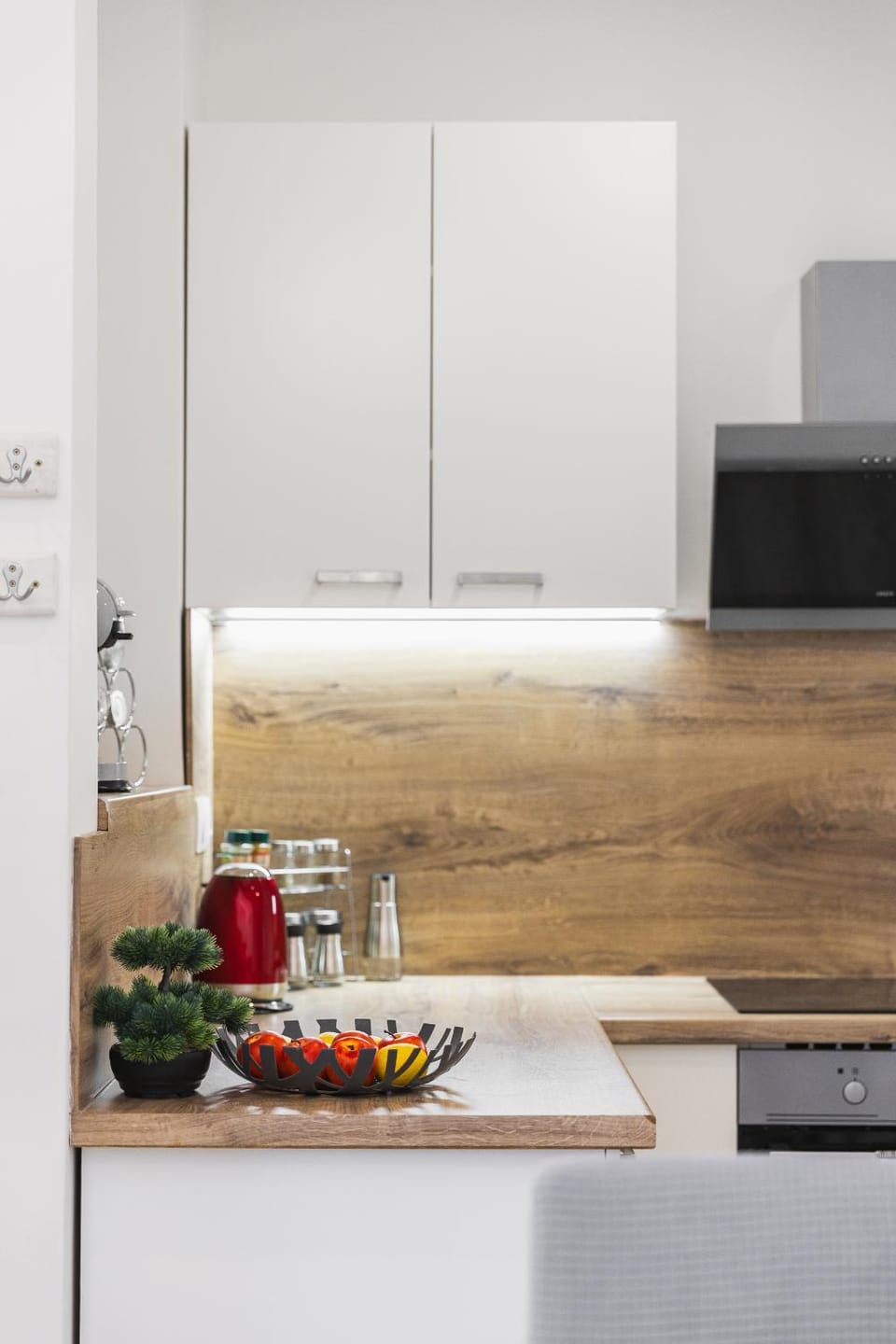 Kitchen or kitchenette, oven, stove