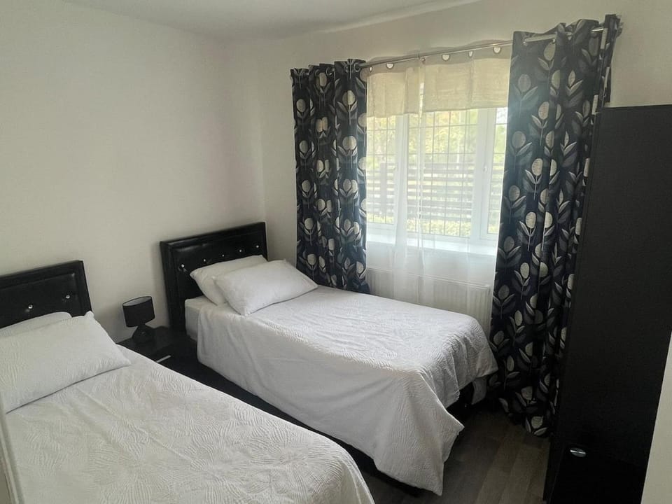 Cosy 1BDR Flat in Greenwich Free Parking with WIFI Apartment in London Borough of Lewisham