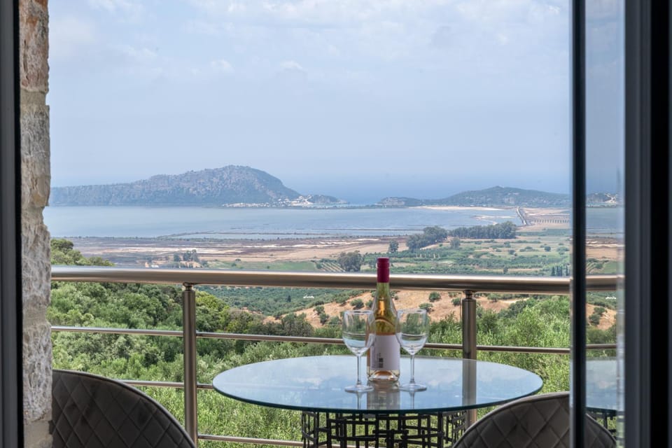 Natural landscape, View (from property/room), Balcony/Terrace, Sea view