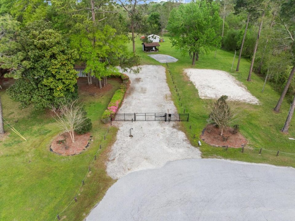 Savvi FarmHaus House in Statesboro