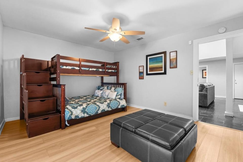 Savvi FarmHaus House in Statesboro