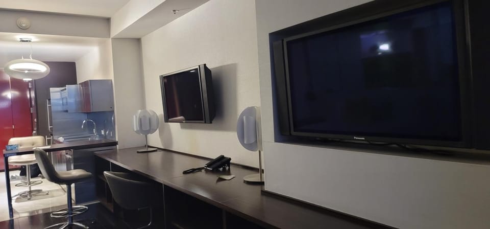 TV and multimedia, Dining area, Evening entertainment