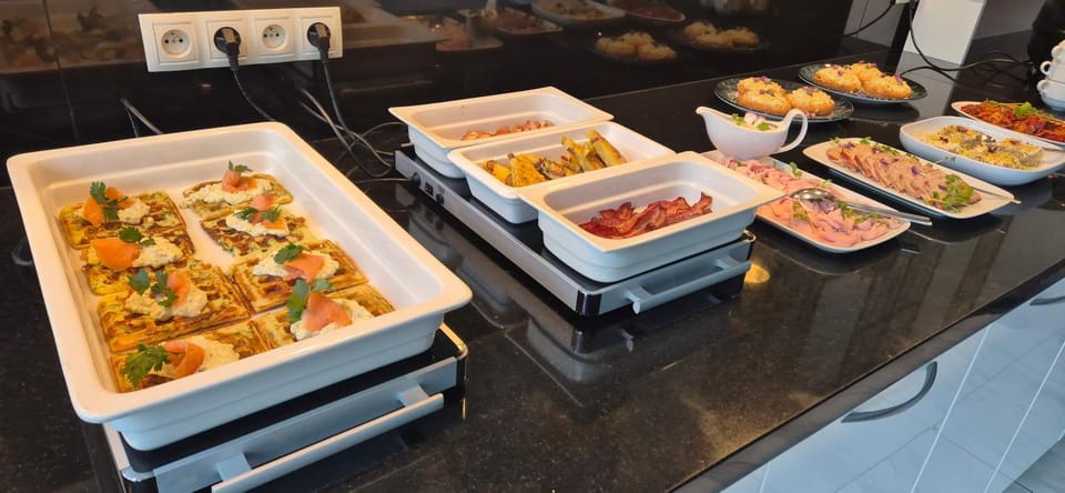 Restaurant/places to eat, Breakfast