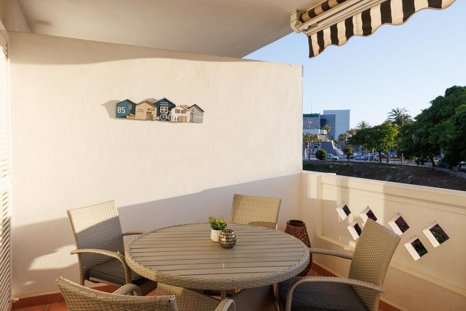 Day, View (from property/room), Balcony/Terrace, Dining area