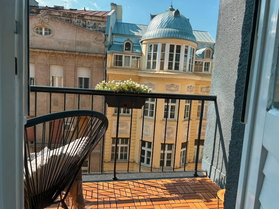 Patio, Day, View (from property/room), Balcony/Terrace