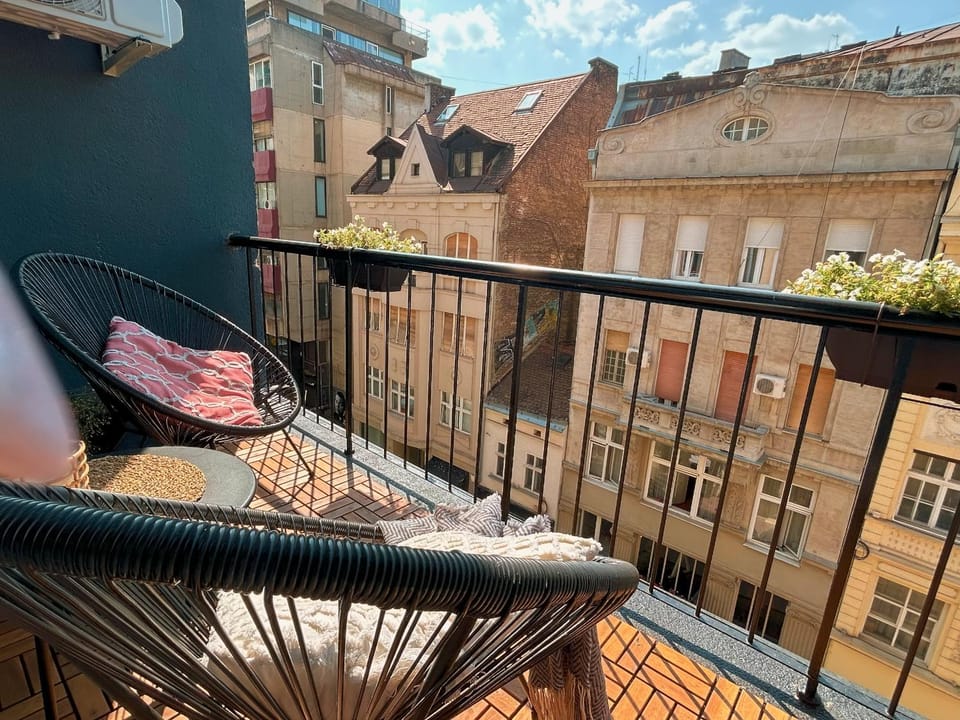 Patio, Day, View (from property/room), Balcony/Terrace