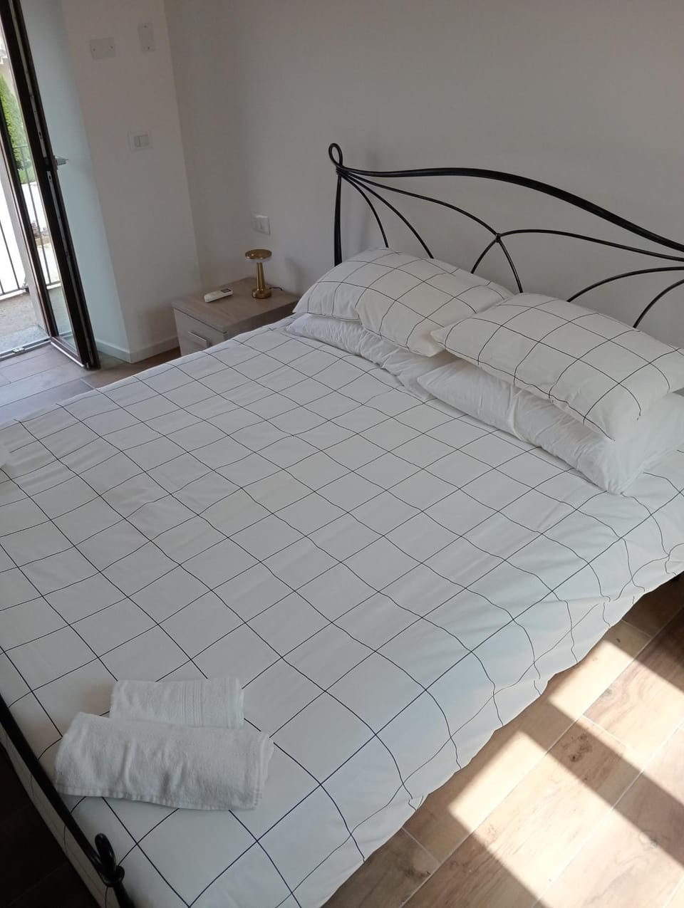 Vi & Vi relax by the lake Vacation rental in Lombardy