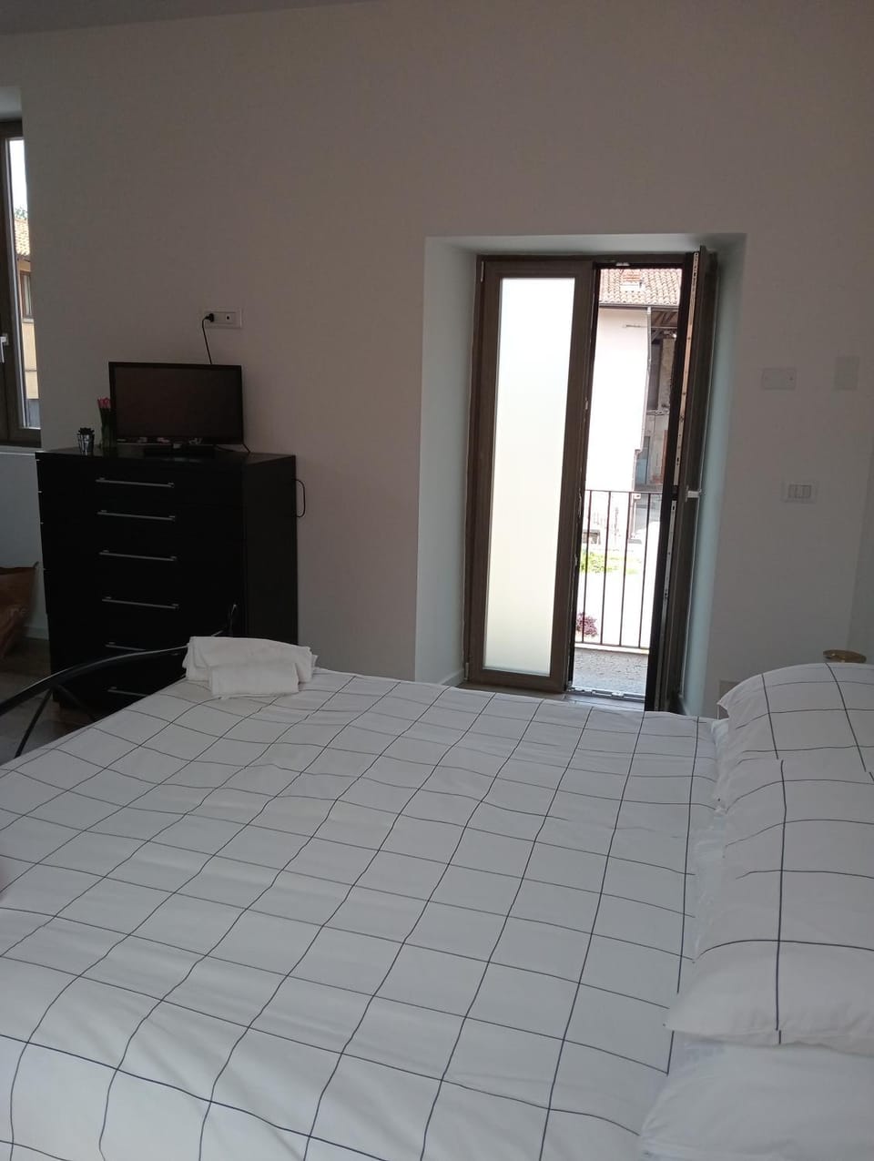 Vi & Vi relax by the lake Vacation rental in Lombardy