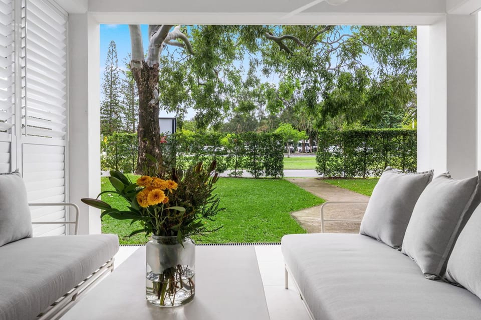 Patio, Seating area