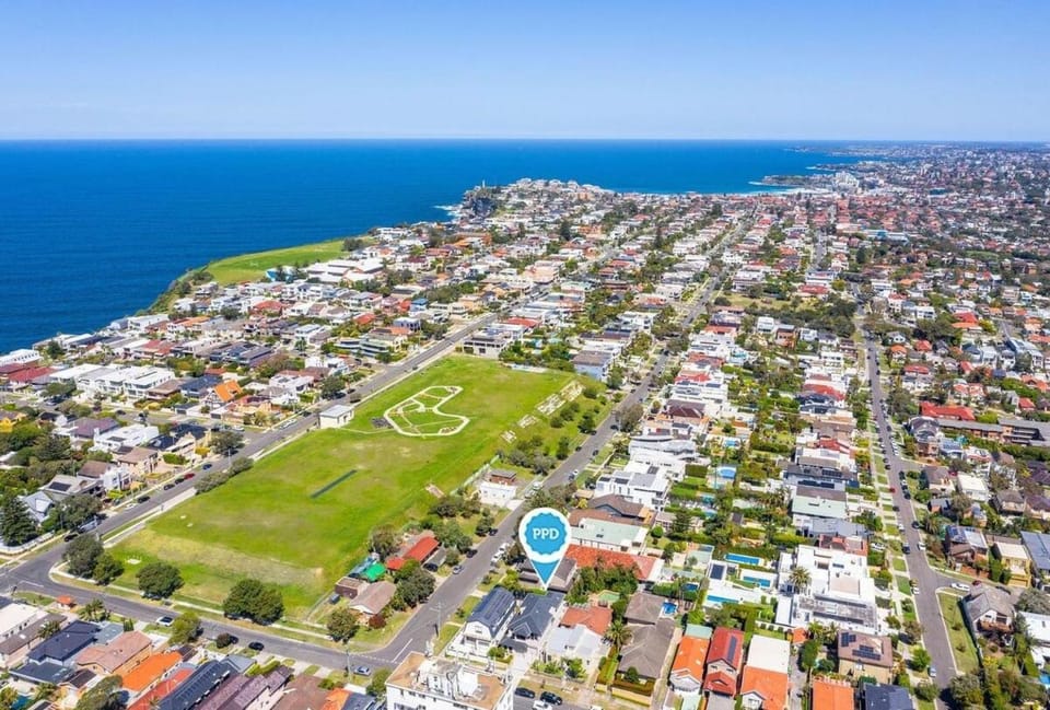 4BR Seaside Home in Dover Heights House in Sydney