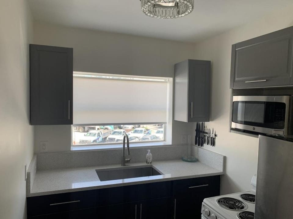 A place that will make you want to come back again Apartment in Surfside