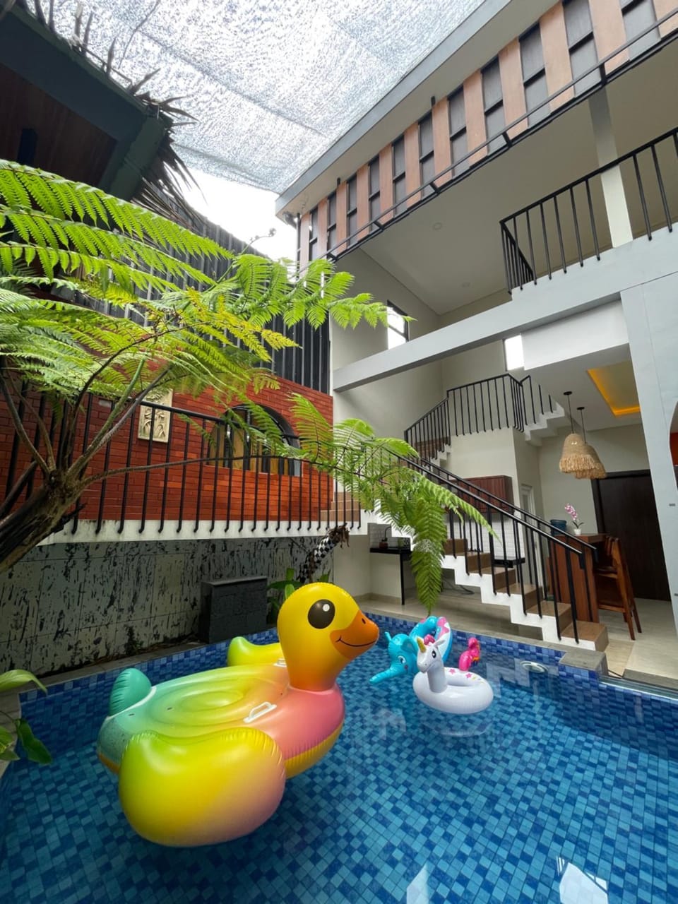 Swimming pool