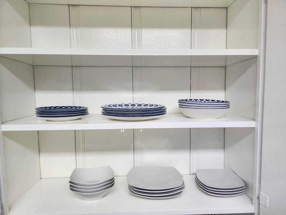 Relaxing Cozy Back House with Backyard Apartment in Upland