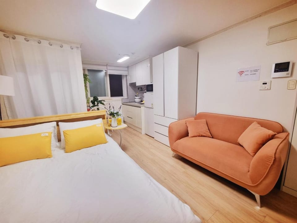 천호역1분,Cheonho Station 1minute,KSPO Dome,Jamsil Apartment in Seoul