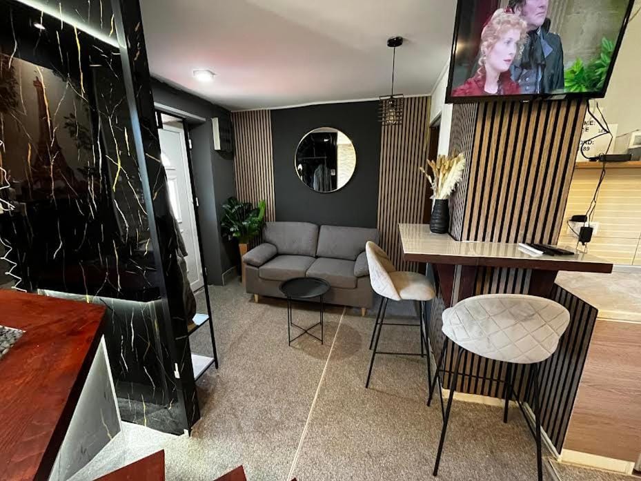 Royal Town- Luxury Jacuzzi Suite Apartment in Federation of Bosnia and Herzegovina