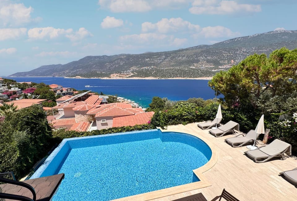 Pool view, Sea view, Swimming pool