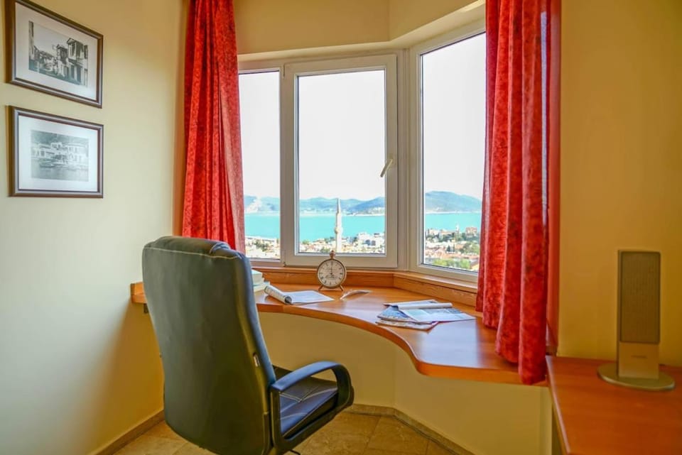 Picus Apart Amazing Sunset View Apartment in Kas